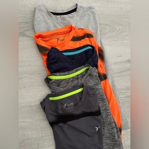 T shirt- Dry - Old Navy - Excellent condition- 5 pieces-